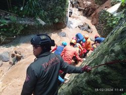 Proyek TPT di Tajur Bogor Longsor, 2 Orang Tertimbun
